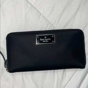 KATE SPADE  BLAKE AVENUE NEDA POLYESTER ZIP WALLET